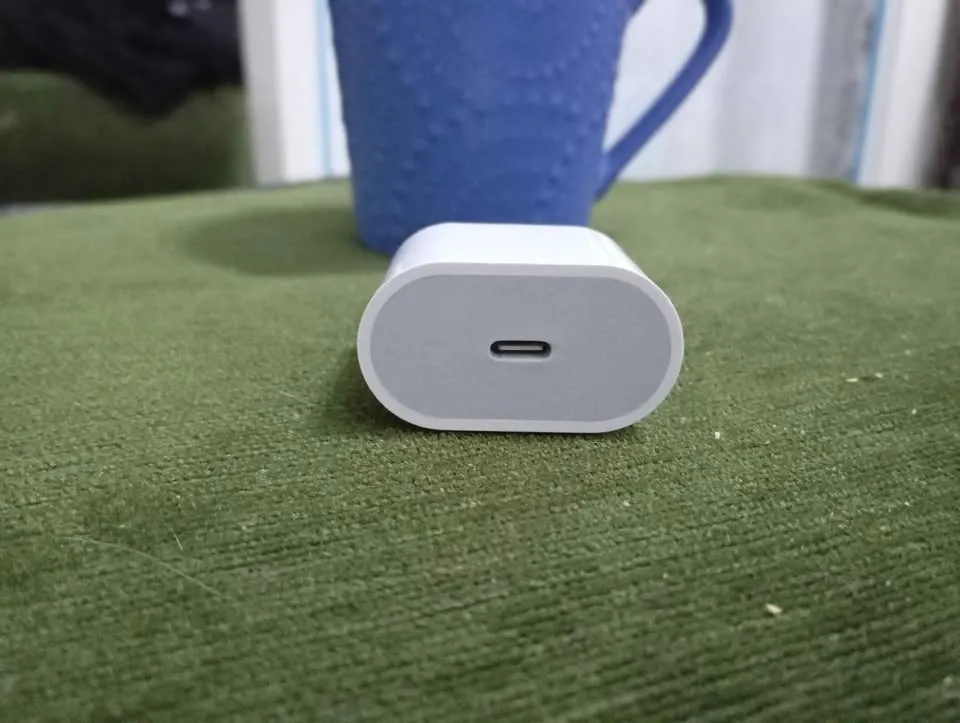 tĂȘte charge type C 20w, pour iPhone