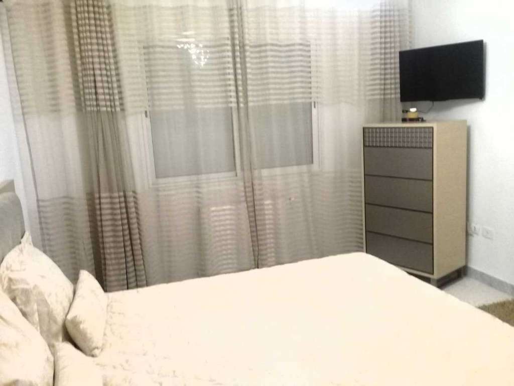 S+4 meublé Neuf Cité Palmeraies l'aouina