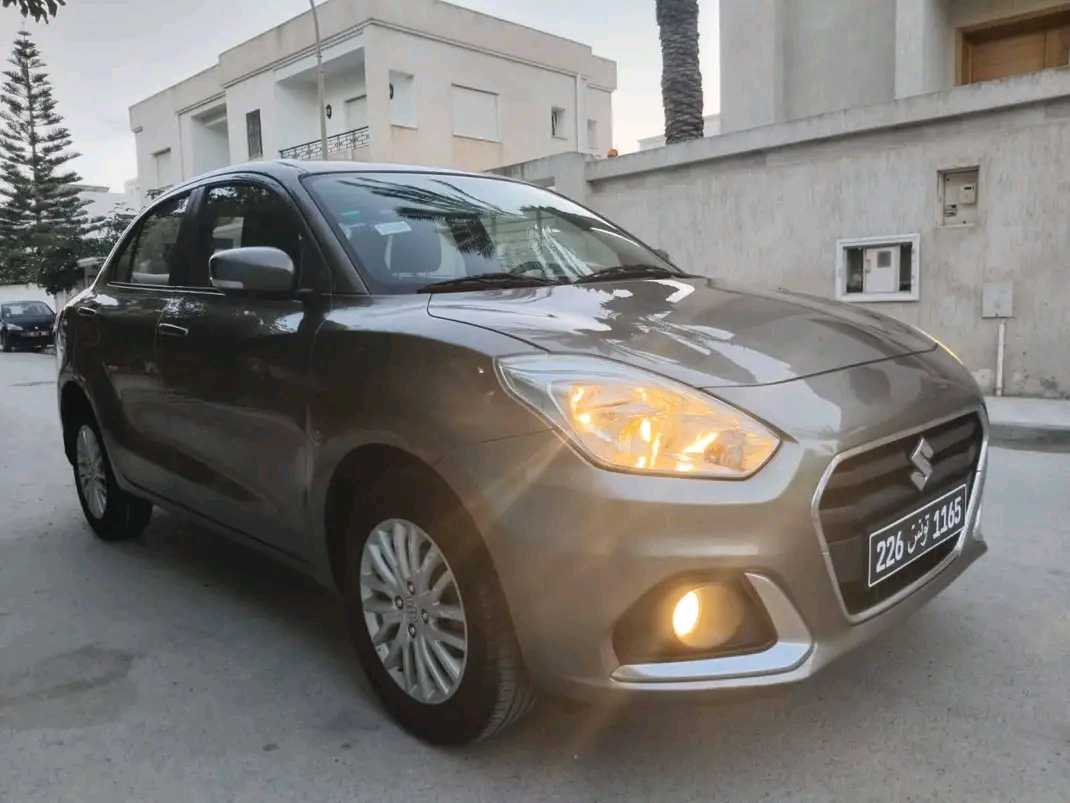 SUZUKI DZAIR GL PREMIÈRE MAIN EN ÉTAT NEUF