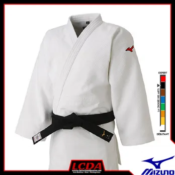 đDivers Ă©quipements & VĂȘtements sportifs