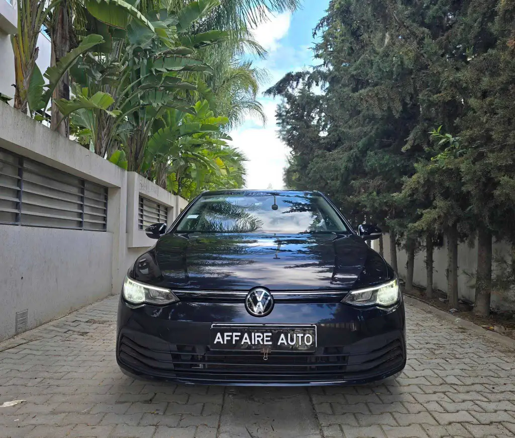 đVolkswagen Golf8 essence 2022 đ
đ on accepte l Ă©change des voitures