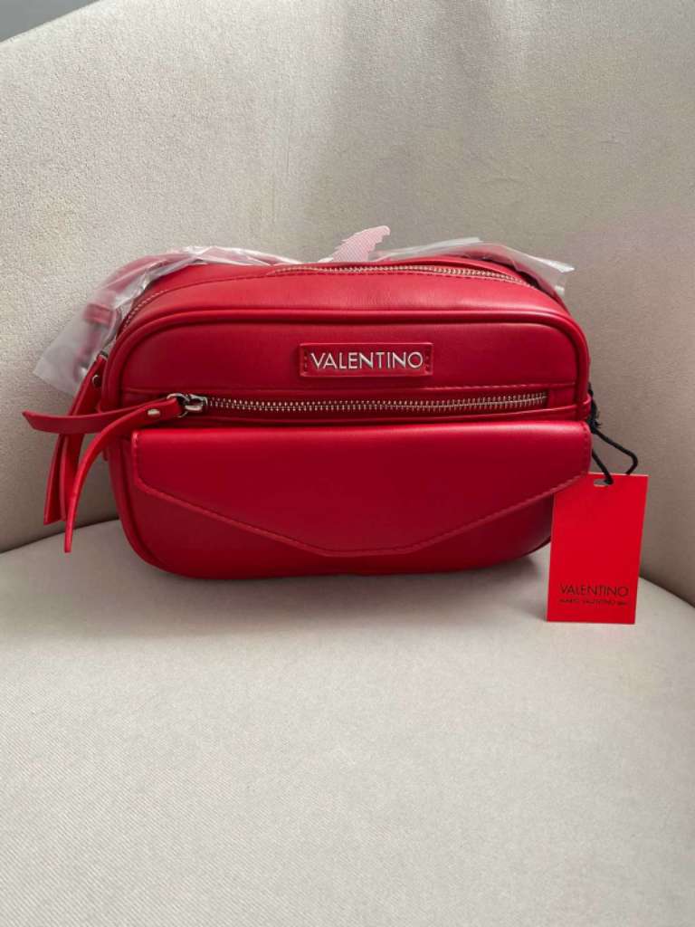 Sac à main Valentino importé 