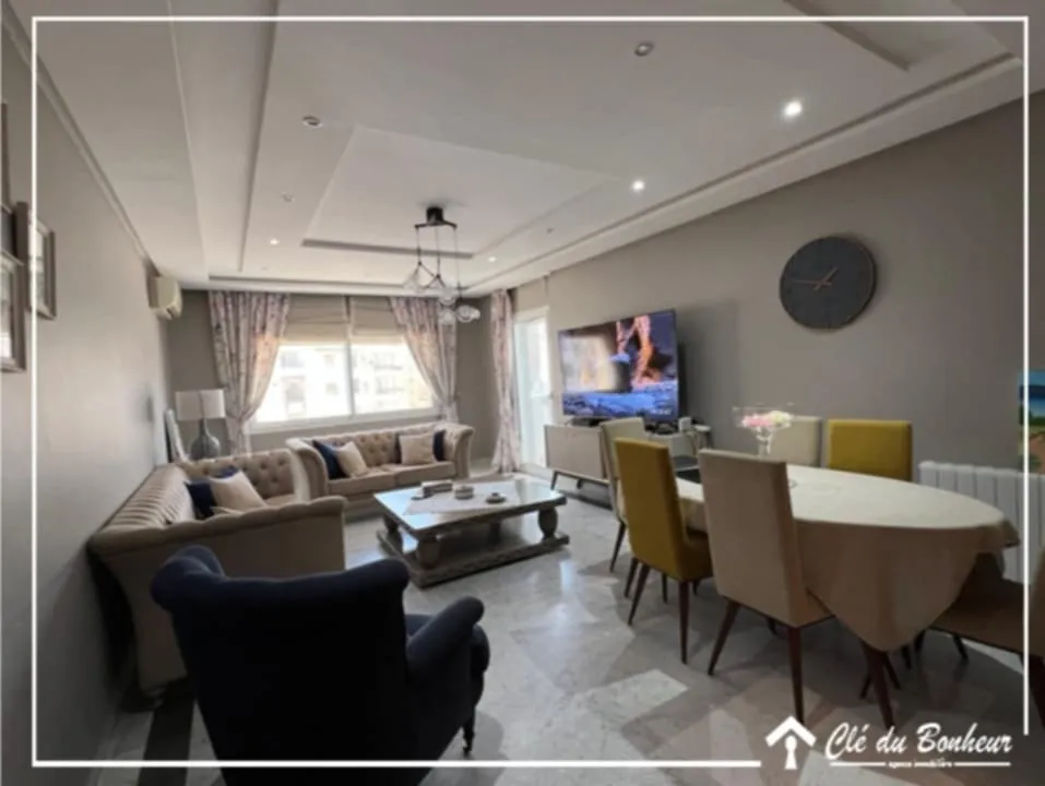 Appartement S+3 spacieux à Cité Wahat