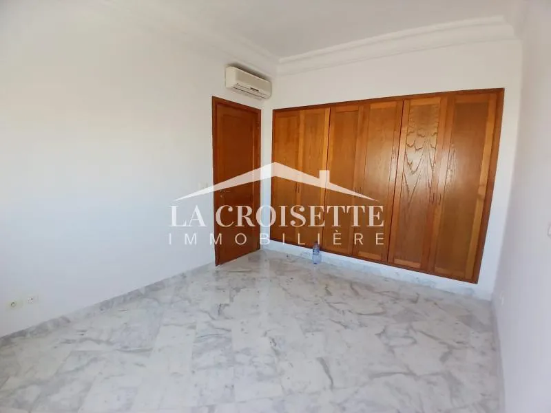 Appartement s3 avec chambre de service à La Marsa MAL1791