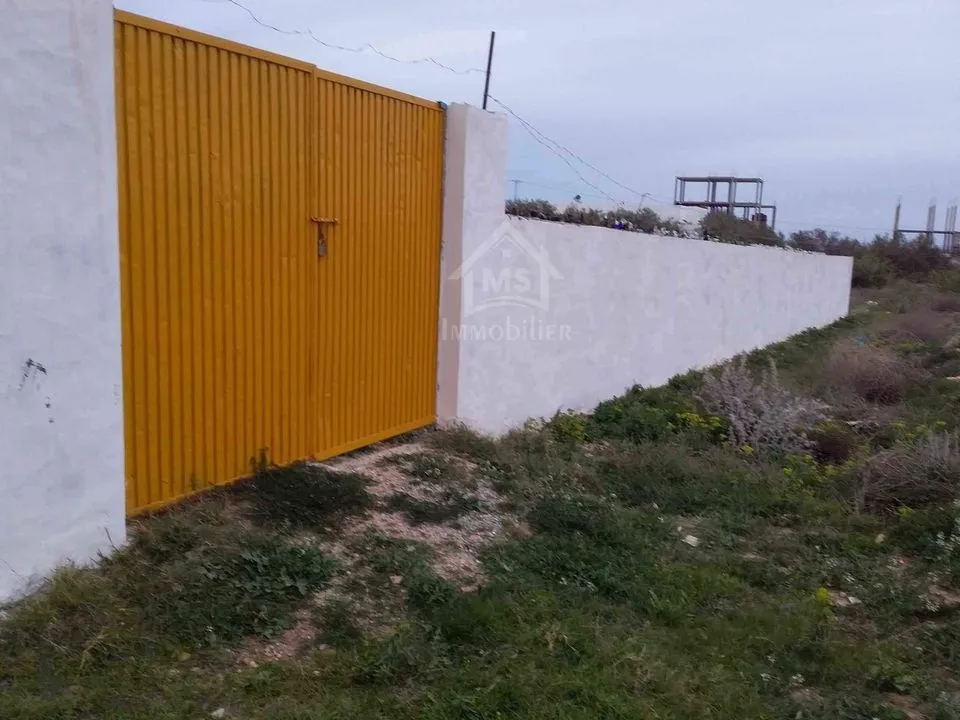 Terrain clôturé à vendre à 105 MD à Hammamet Sud 51355351