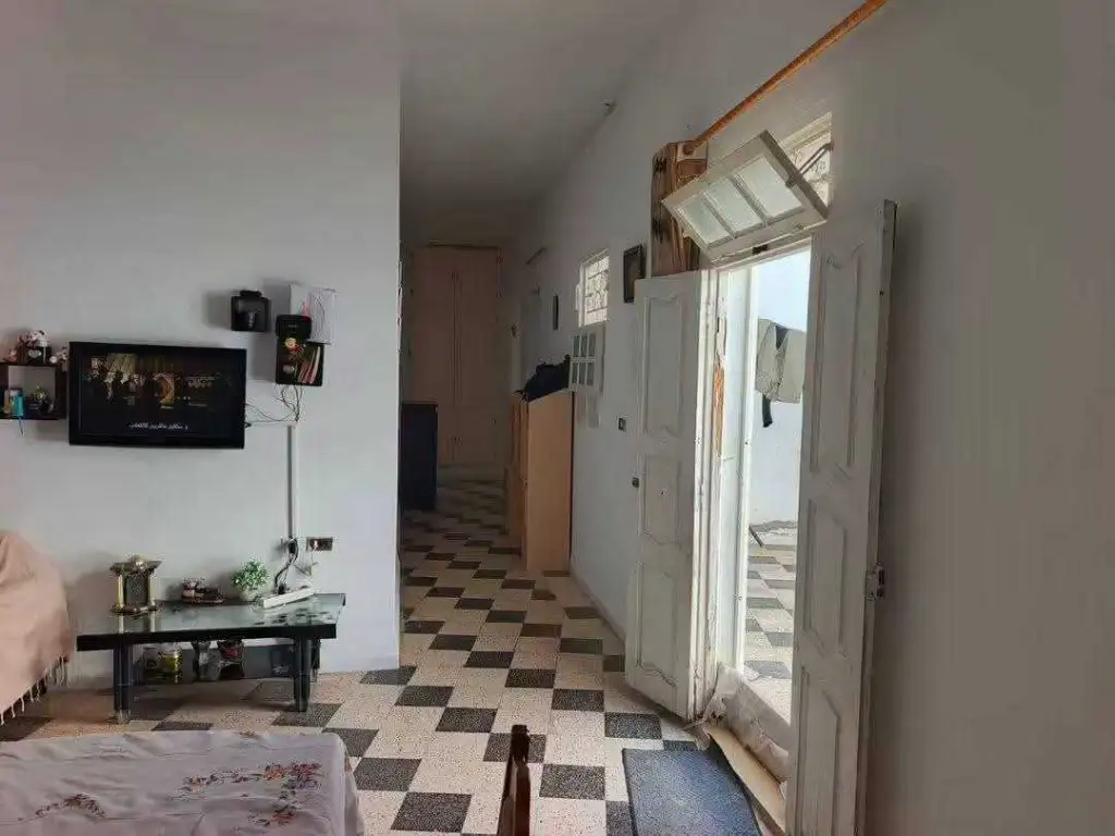 🏠 À VENDRE – Maison Individuelle S+5 à Akouda

📌 [Réf : R235] - photo 1