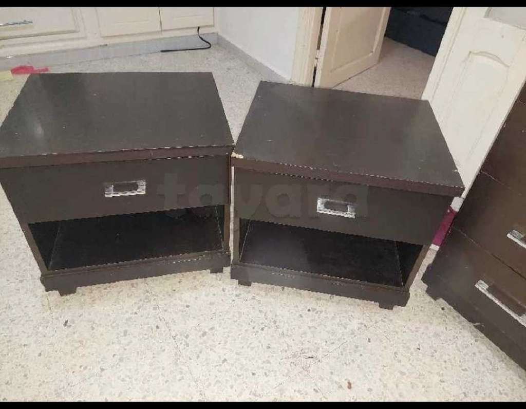 Commode et tables de nuit