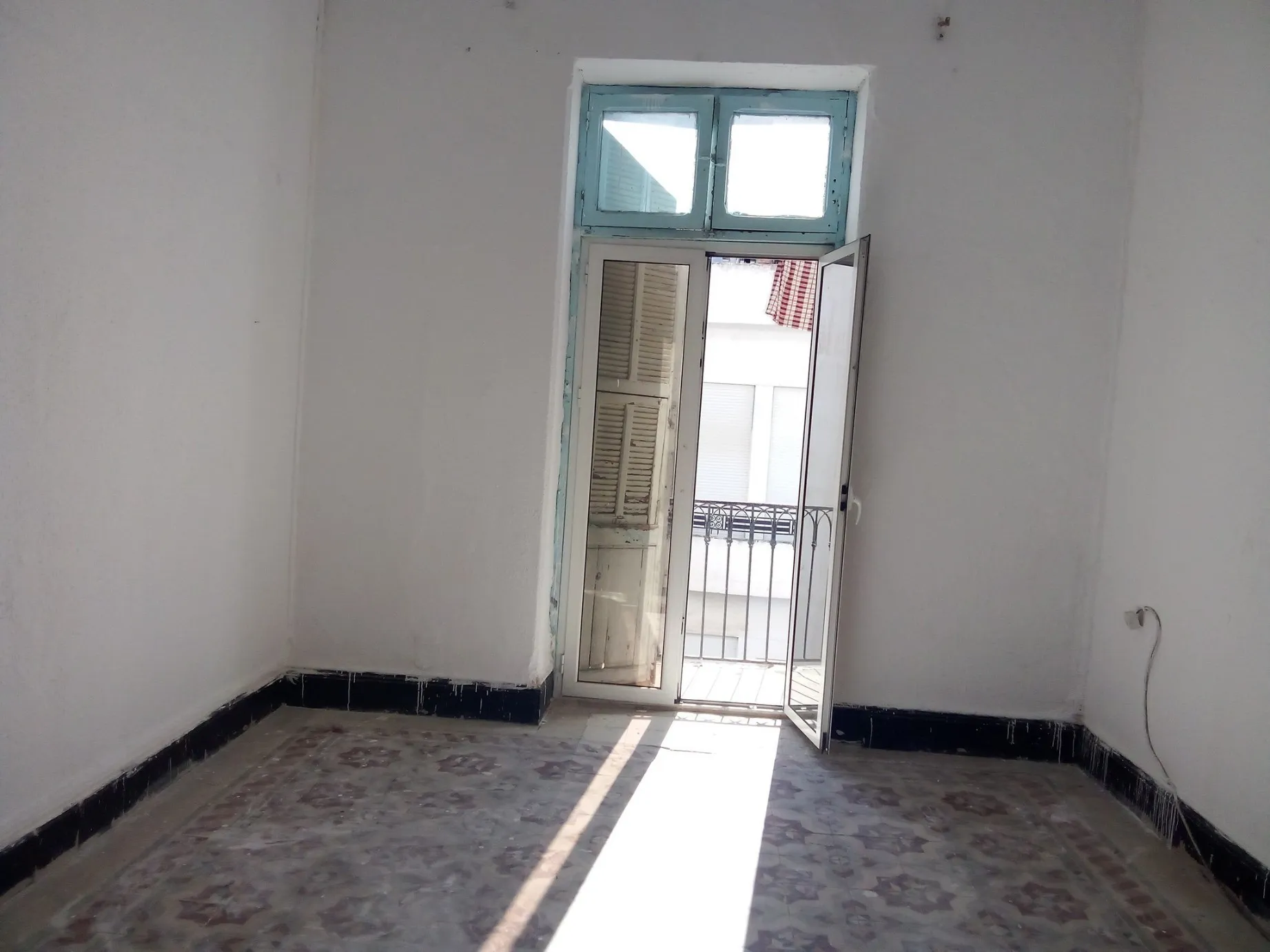 APPARTEMENT S+2 RUE MALTA