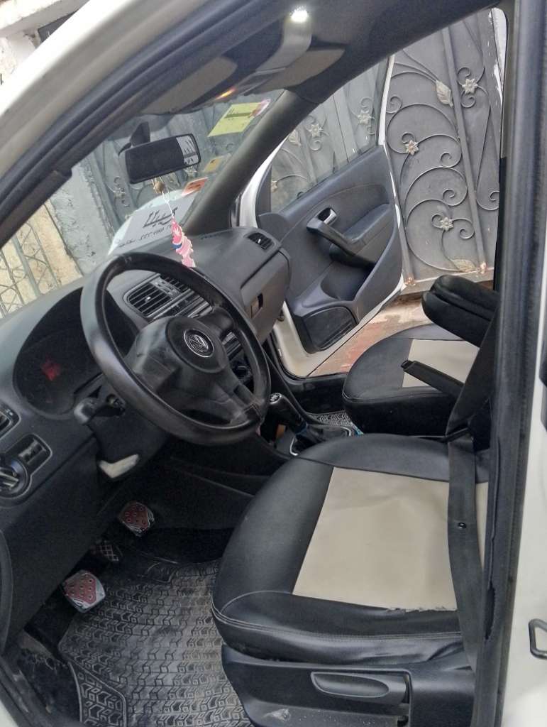 Polo sedan diesel  97489772