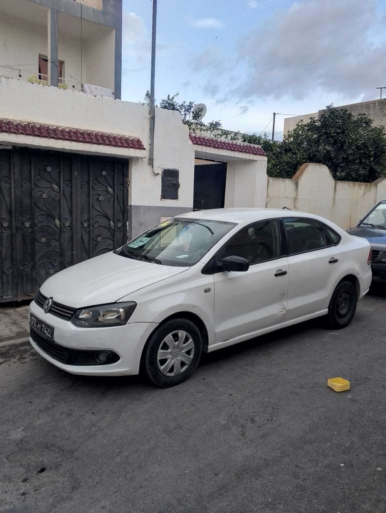 Polo sedan diesel  97489772