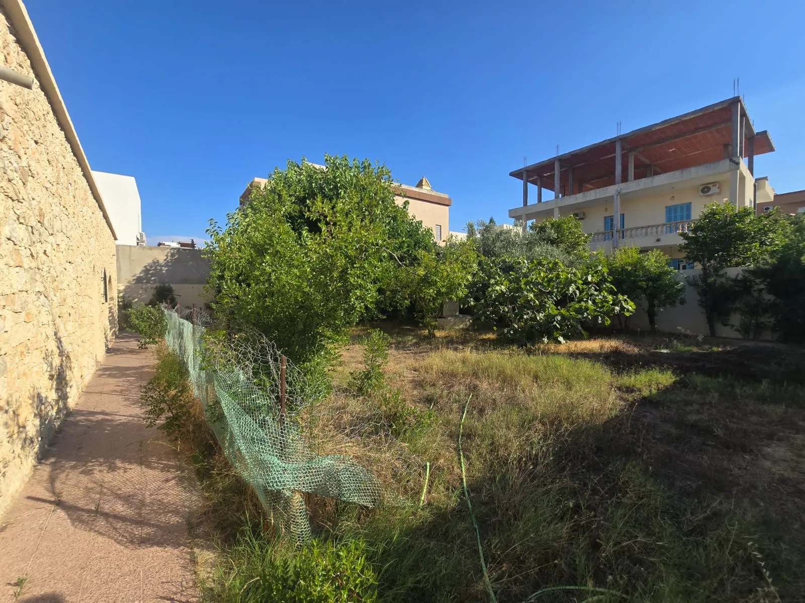 A VENDRE VILLA DIRECT PIEDS DANS L’EAU À CHATT MERIEM