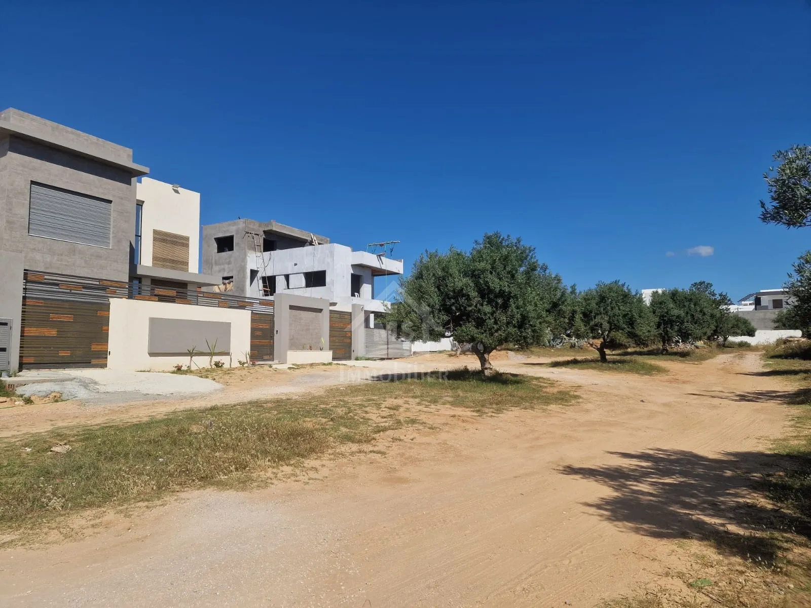 Villa encours de construction à Mrezga à vendre 51355351