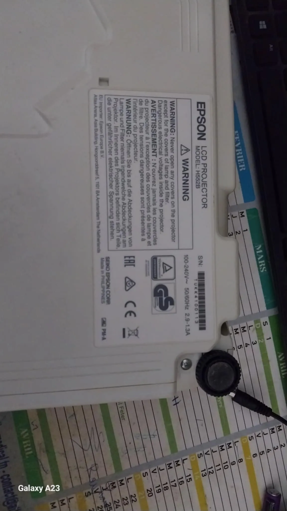 Projecteur H663B