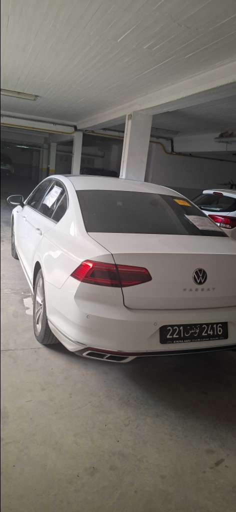 Voiture passat b9 2021