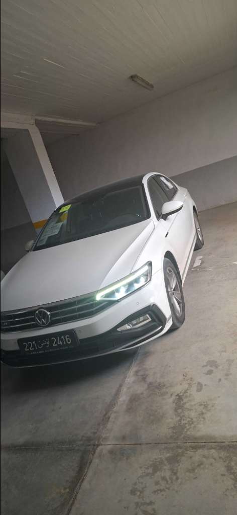 Voiture passat b9 2021
