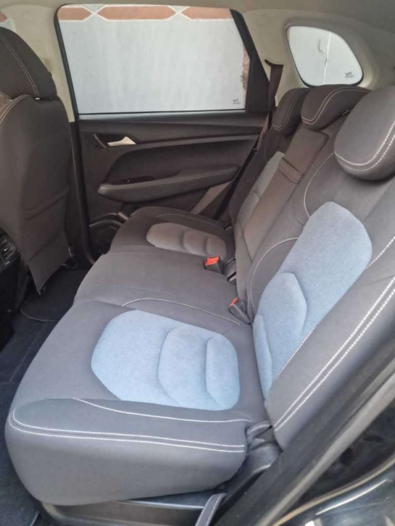 Chevrolet captiva modèle 2021 . Emirates 
