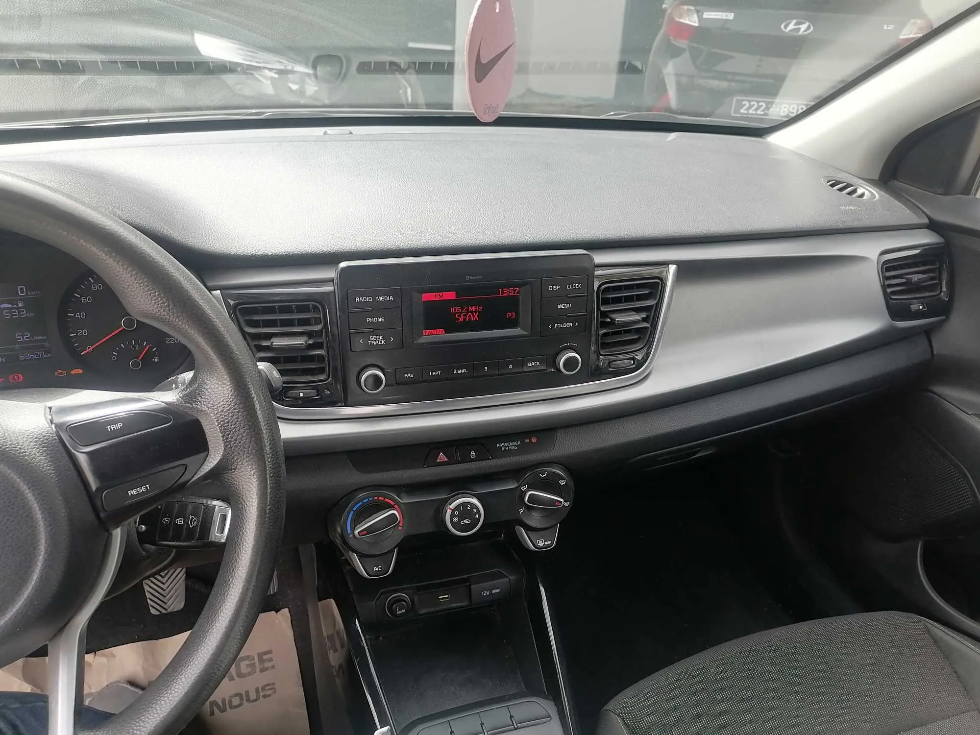 kia rio coupé
