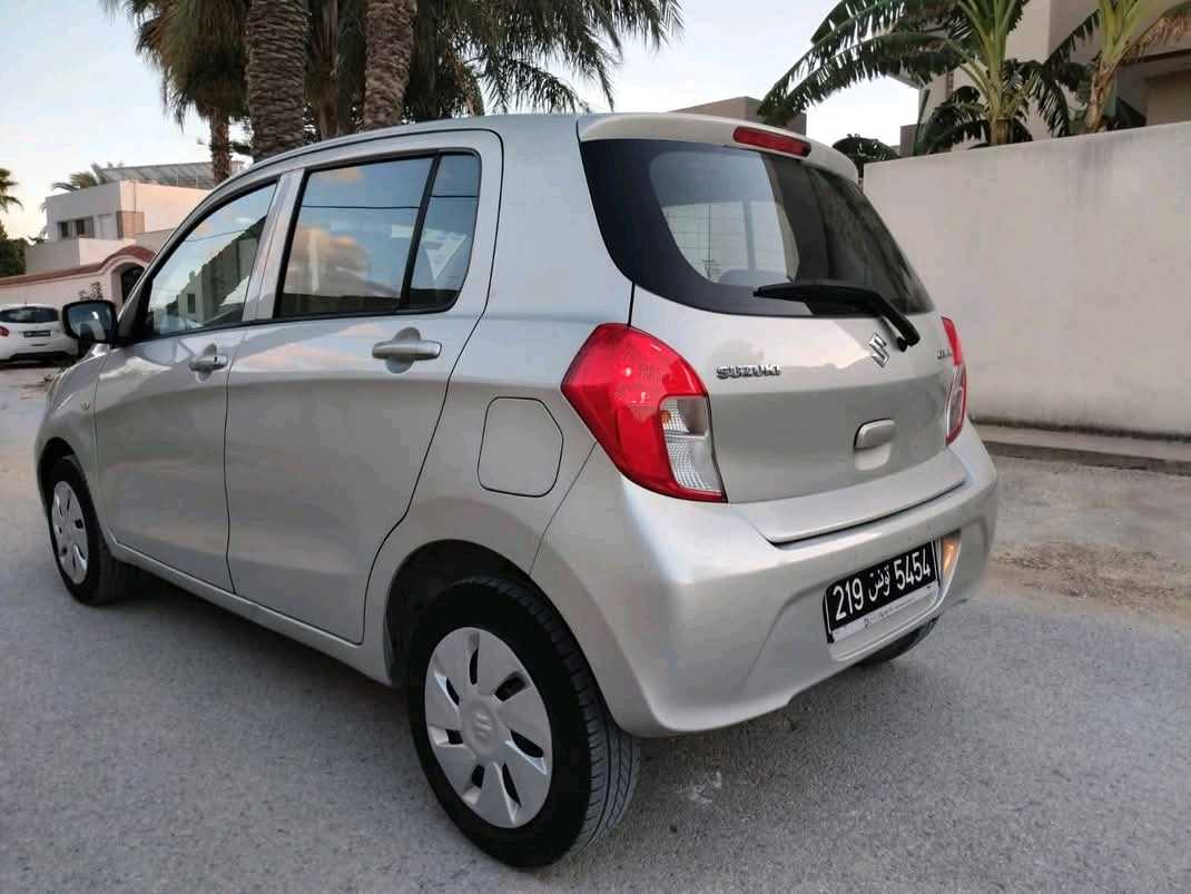 SUZUKI CELERIO PREMIÈRE MAIN EN ÉTAT NEUF 