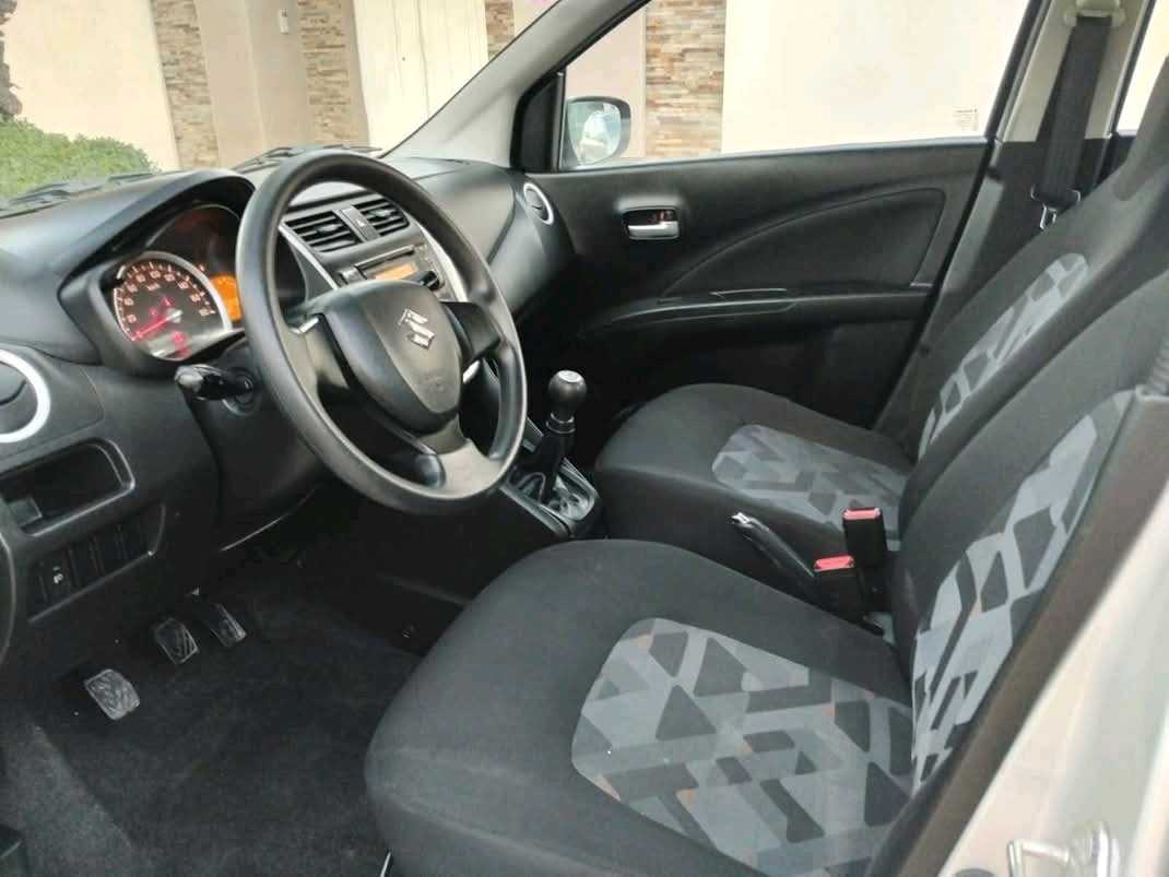 SUZUKI CELERIO PREMIÈRE MAIN EN ÉTAT NEUF 