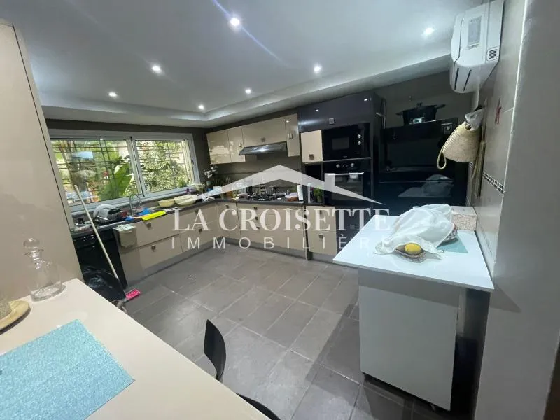 Villa s3 avec piscine à La Soukra ZVL0056