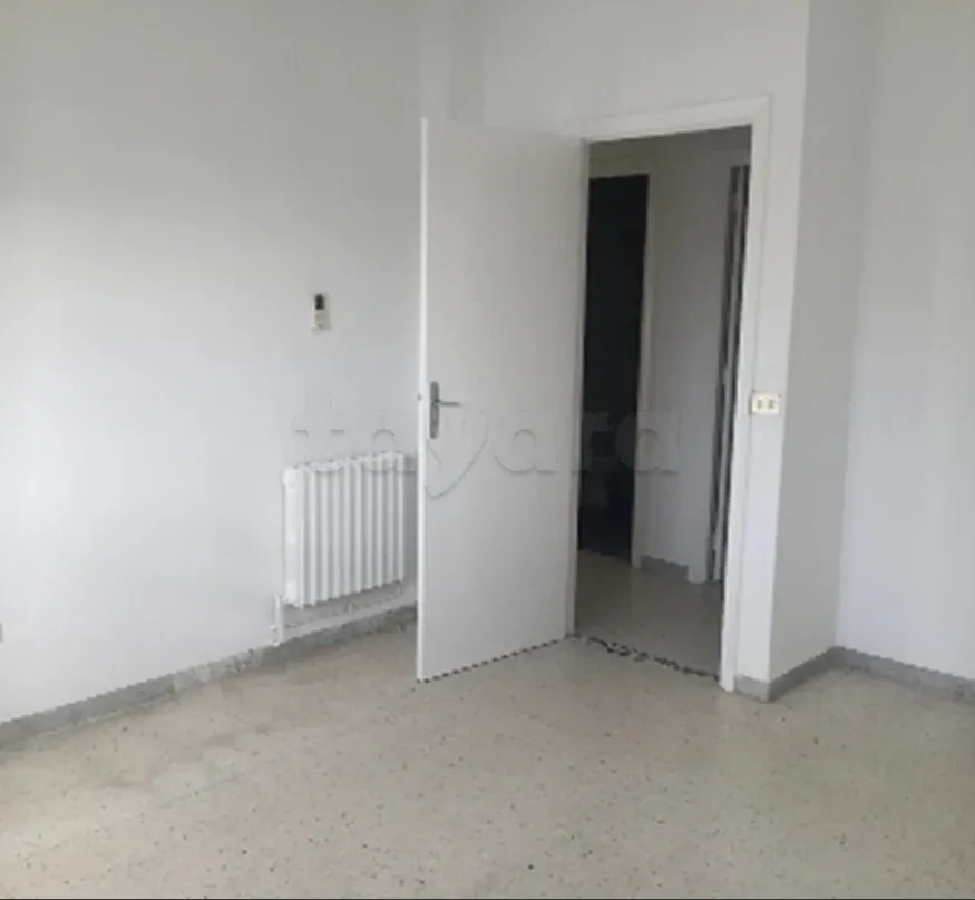 Location S2 vide Ă El Manar 1
