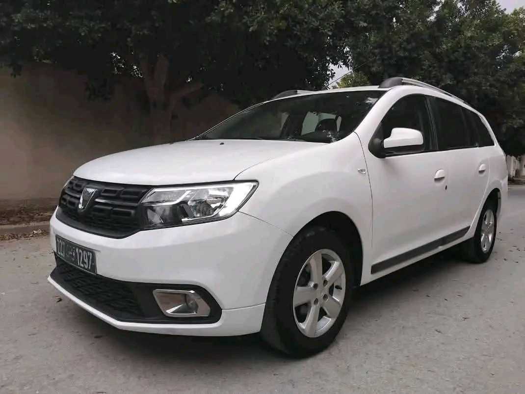 DACIA LOGAN MCV PREMIÈRE MAIN EN EXCELLENT ÉTAT 