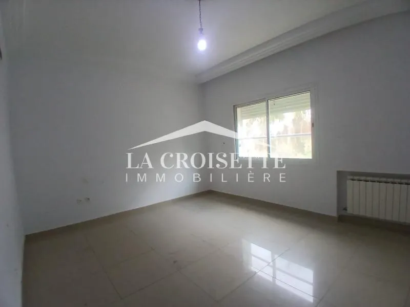 Appartement s3 avec terrasse au Lac2 MAL2103
