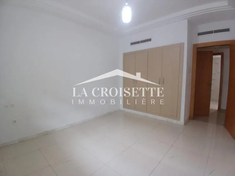 Appartement s3 avec terrasse au Lac2 MAL2103