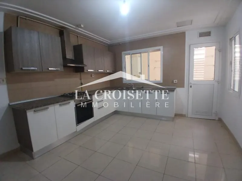 Appartement s3 avec terrasse au Lac2 MAL2103