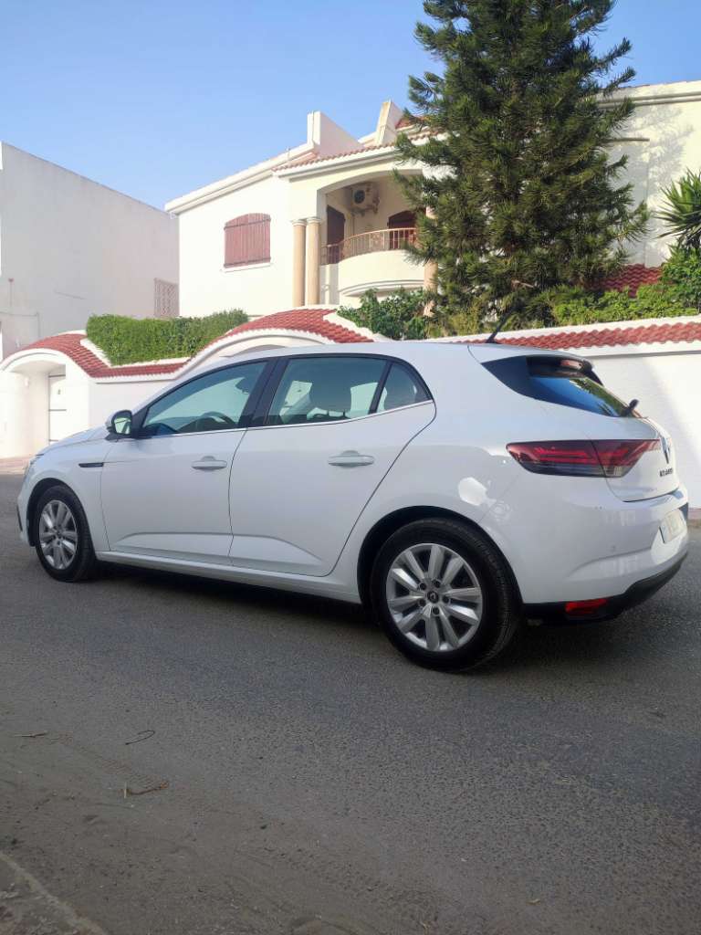 RENAULT MEGANE