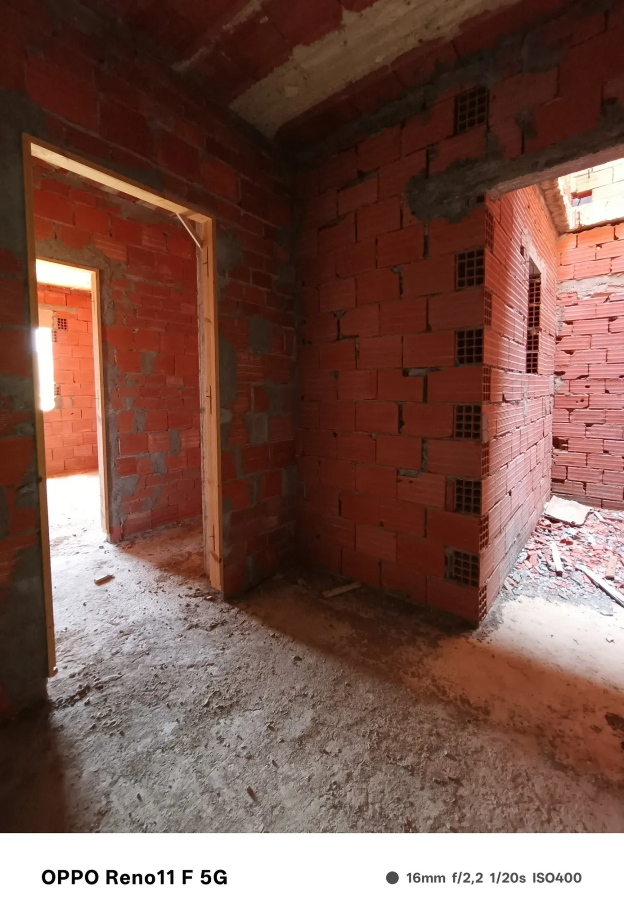 A vendre 4 appartement s+3 en cours de construction SiTué à el Haouaria centre ville