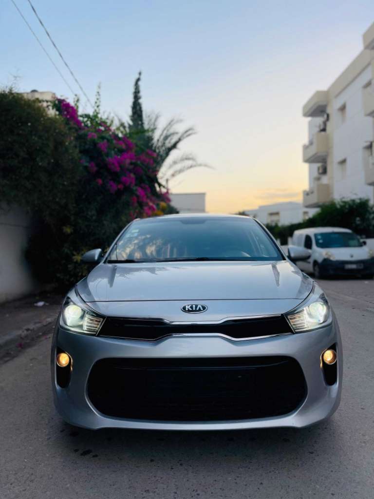 KIA RIO SEDAN 