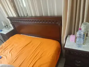Chambre à coucher 2200dt tel 29402205