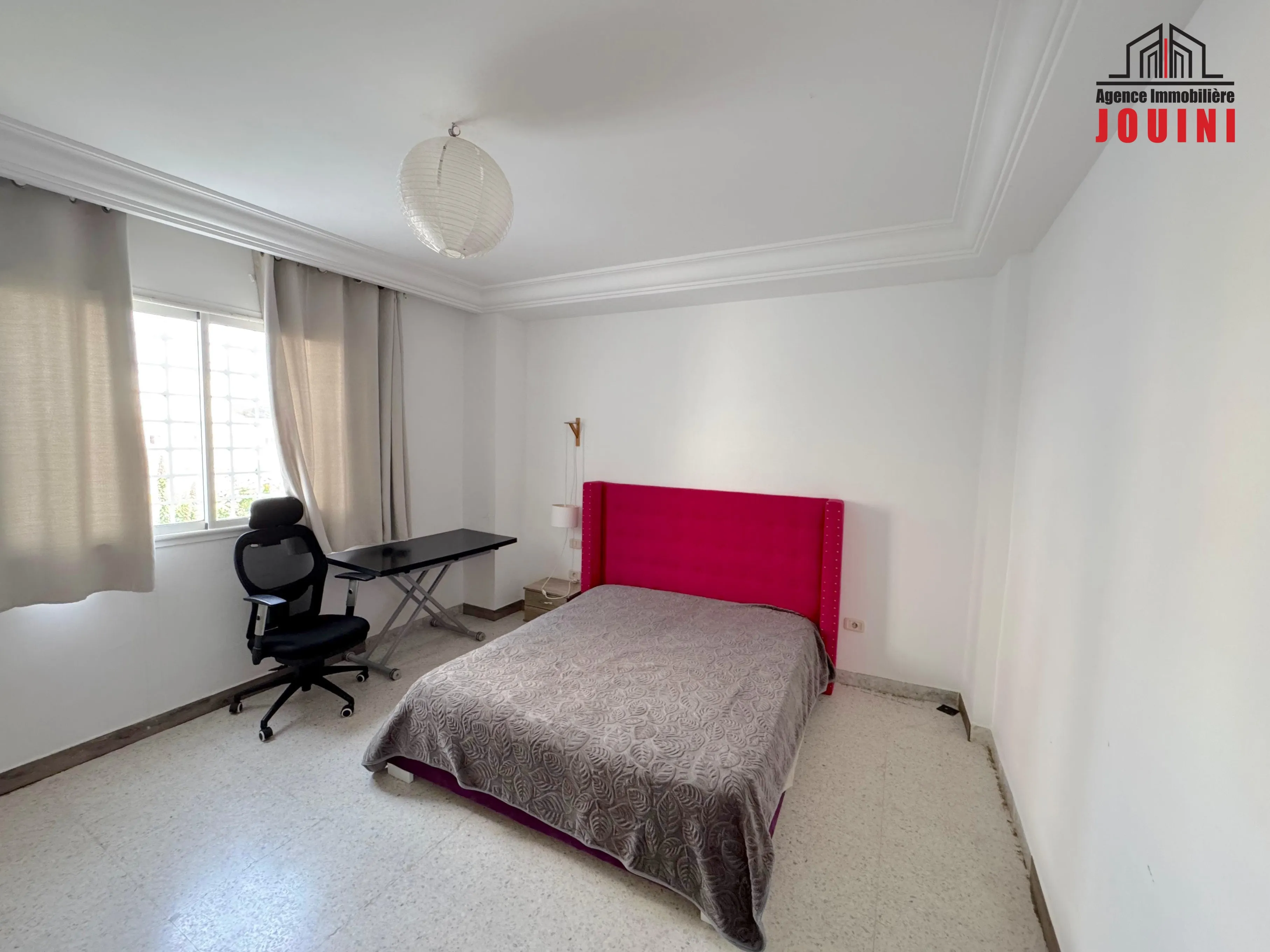 Immeuble R2 À Cité El Wafa, El Mrezga