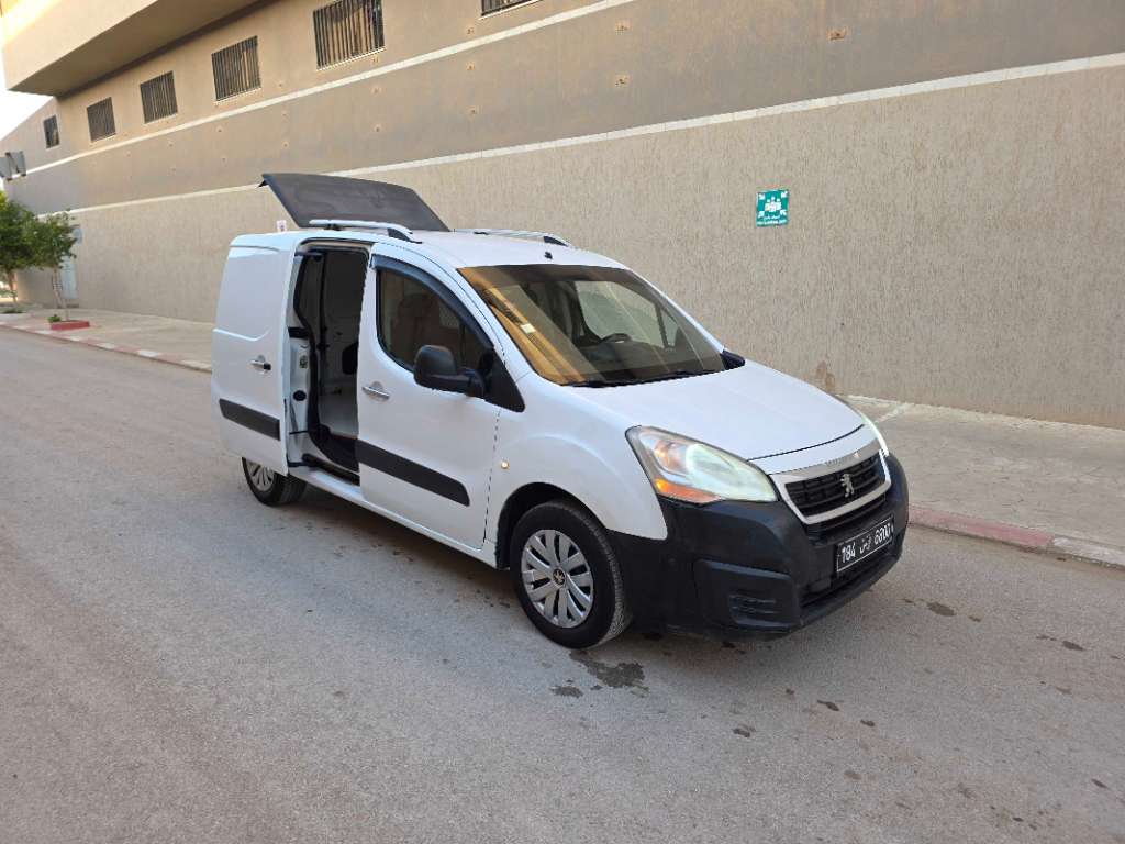Peugeot partner b9 