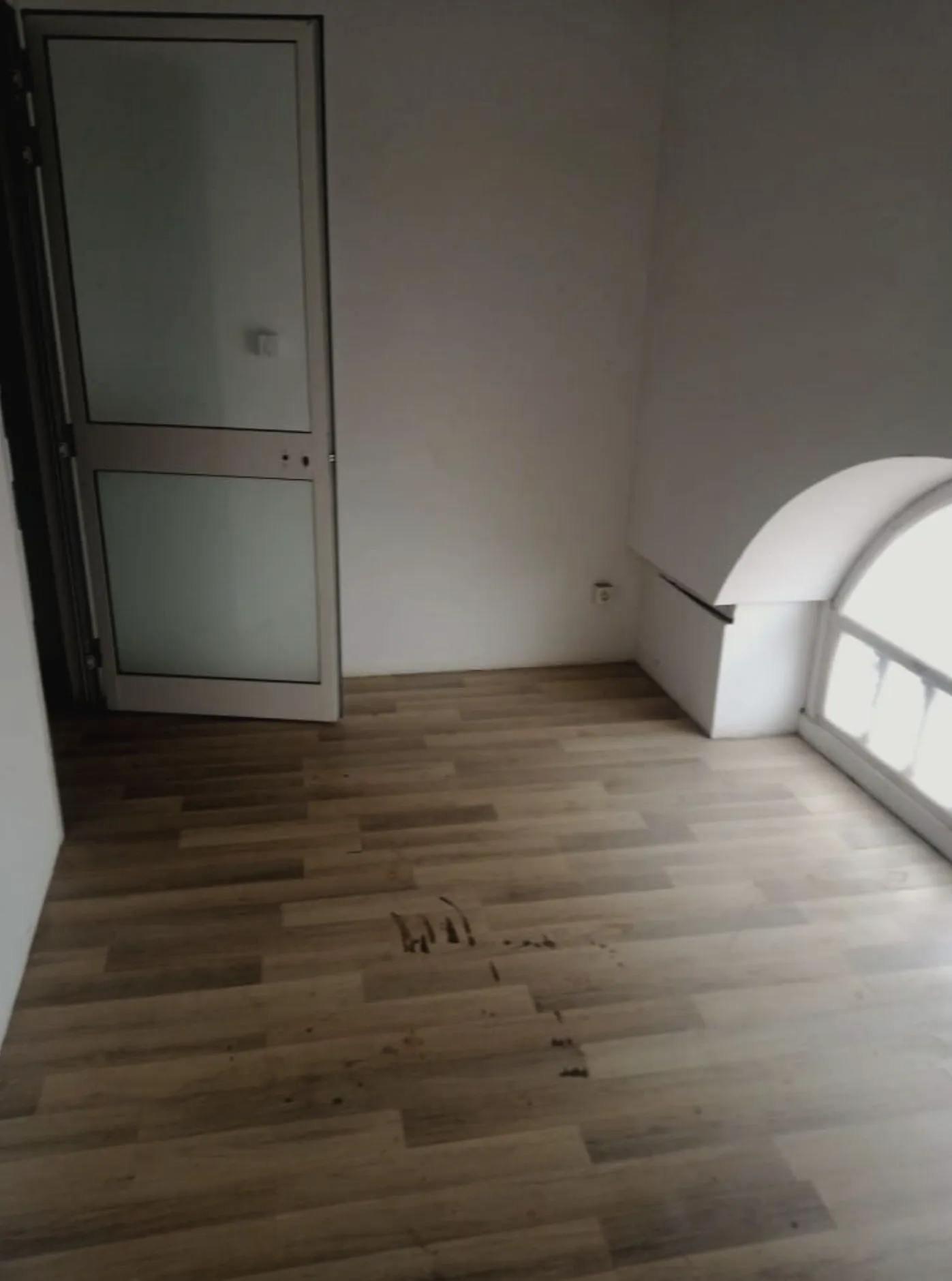 citĂ© Ennasr đčđł Bureau 420 dt / mois