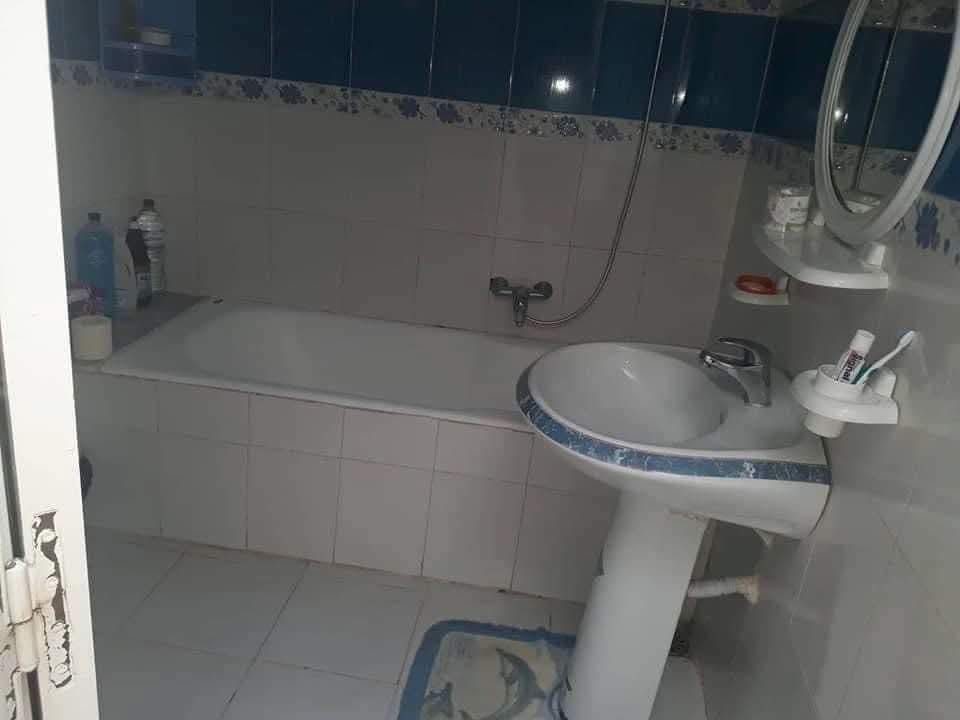 À louer S+2 RDC a Hammem-ghzez très bien équipée climatisé avec wifiii 💚whatsapp 23019117