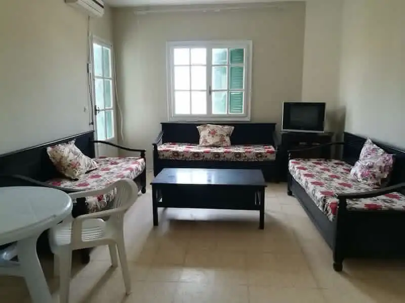 à vendre appartement s+2 près shoes centre