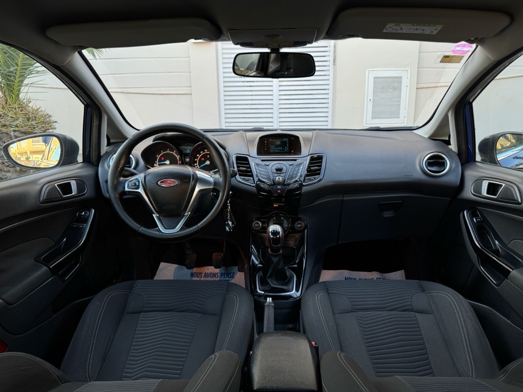 FORD FIESTA Titanium 