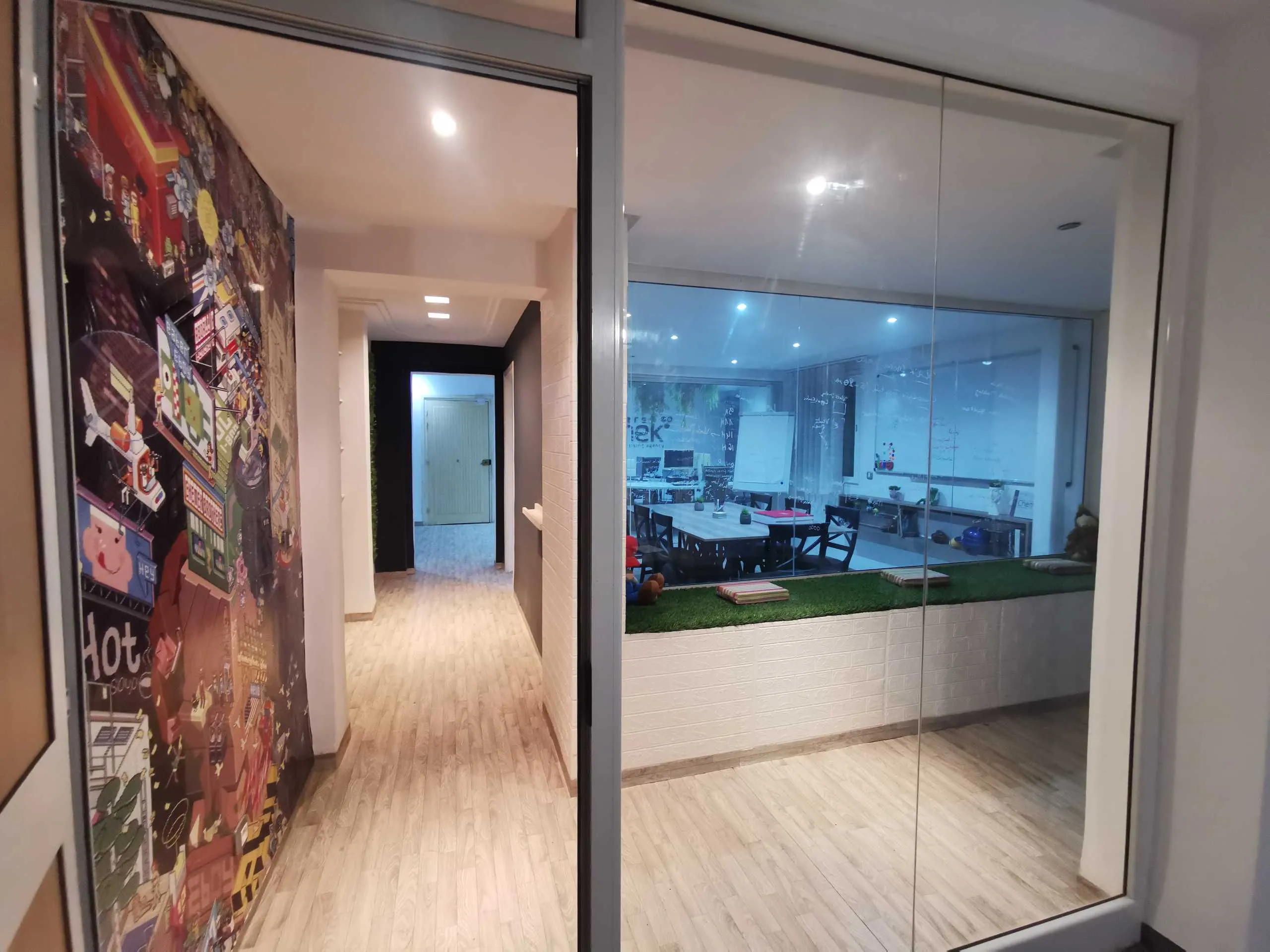 Opportunité Rare – Bureau 100% Prêt à l’Emploi à Jawhara
