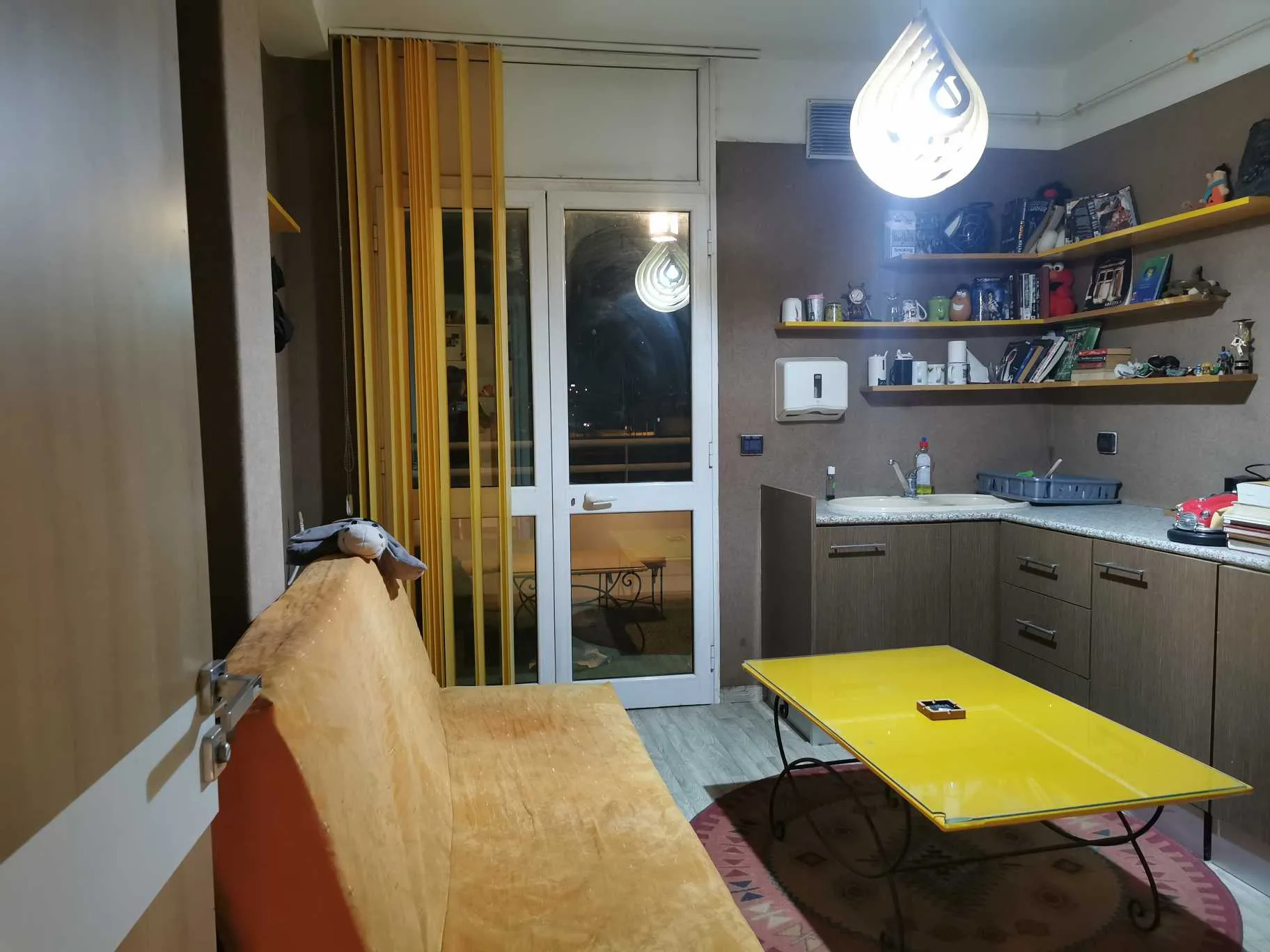 Opportunité Rare – Bureau 100% Prêt à l’Emploi à Jawhara
