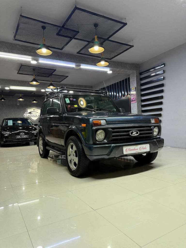 Lada Niva 