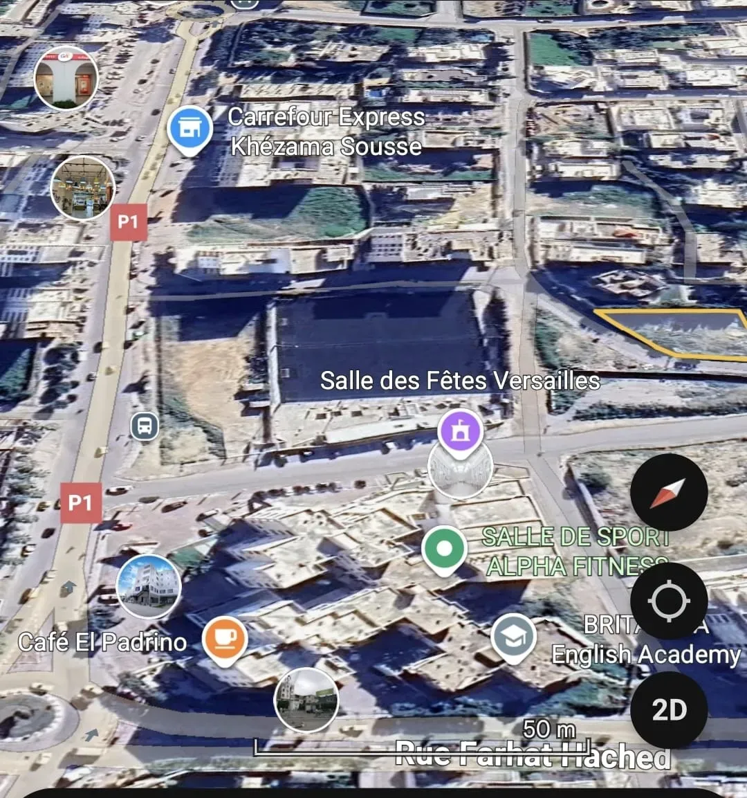 Terrain a Sousse khezama a côté carrefour expresse