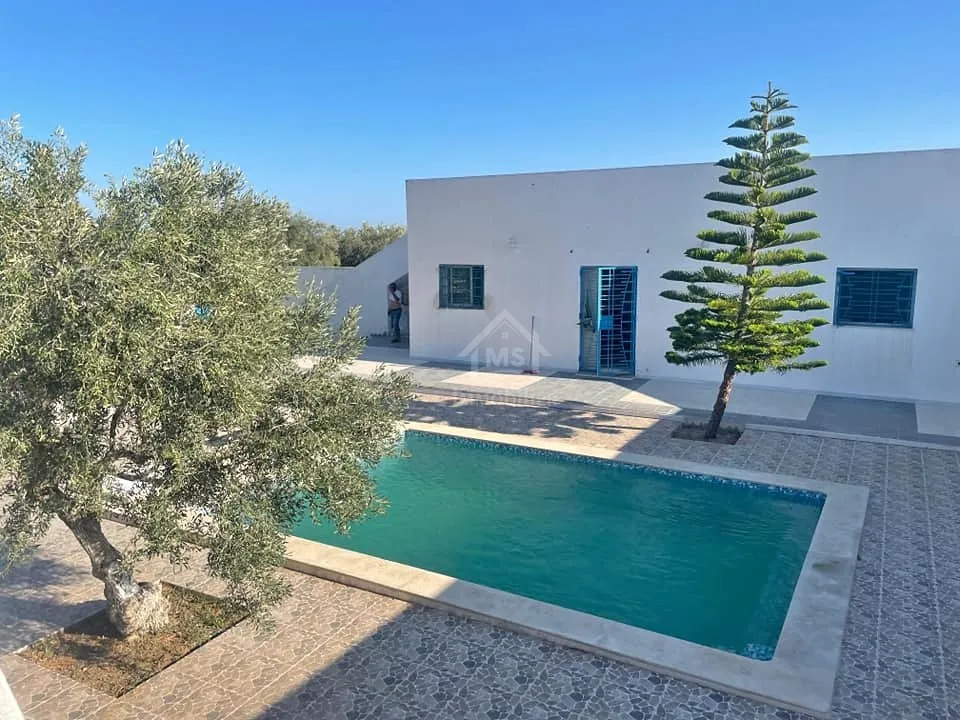 Une grande propriété à Hammamet Sud à vendre 51355351