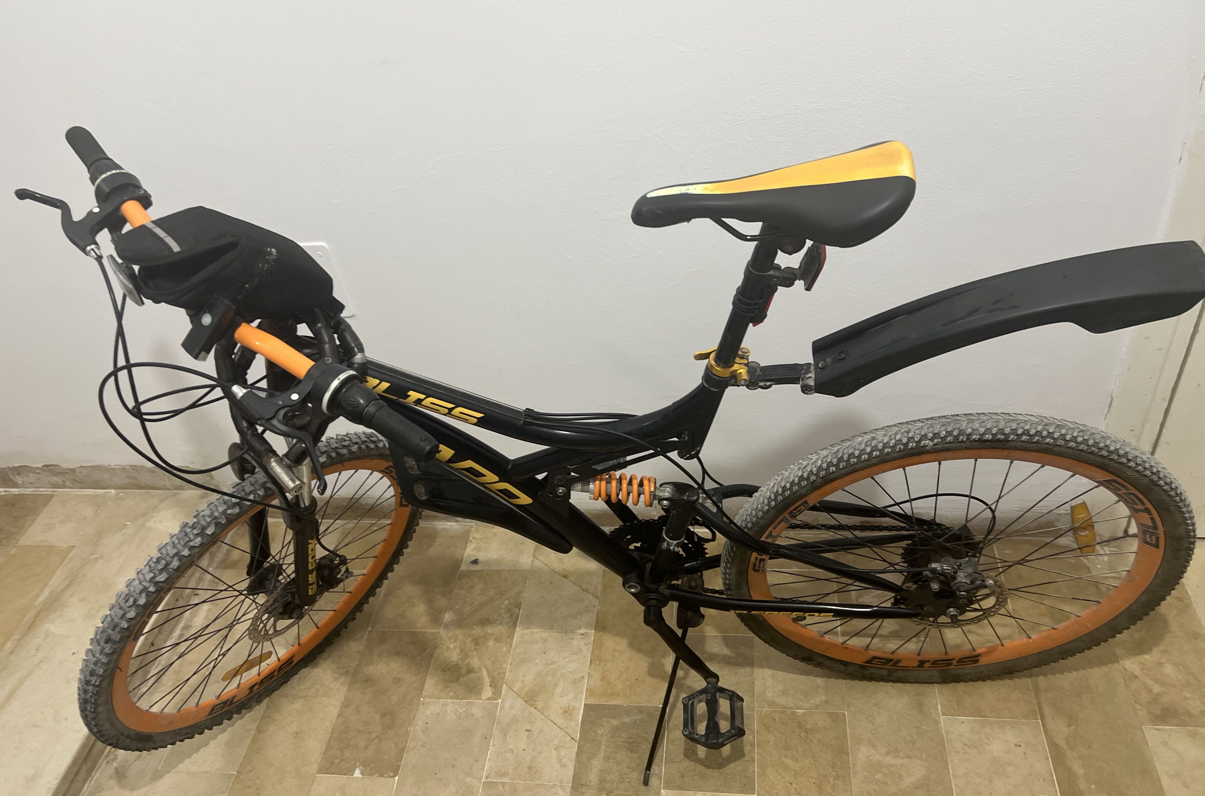 Vélo disponible à Aouina Dar Fadhal