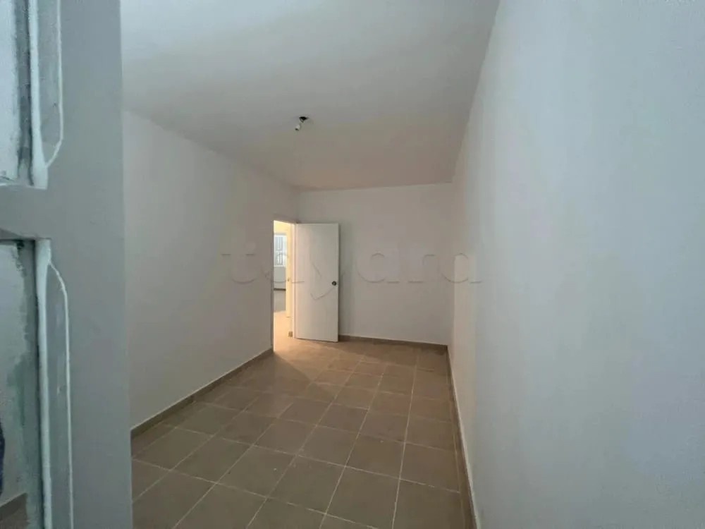 un appartement s+2 au rdc a louer situé a Cité khadhra En face Clinique Ibn Zohr