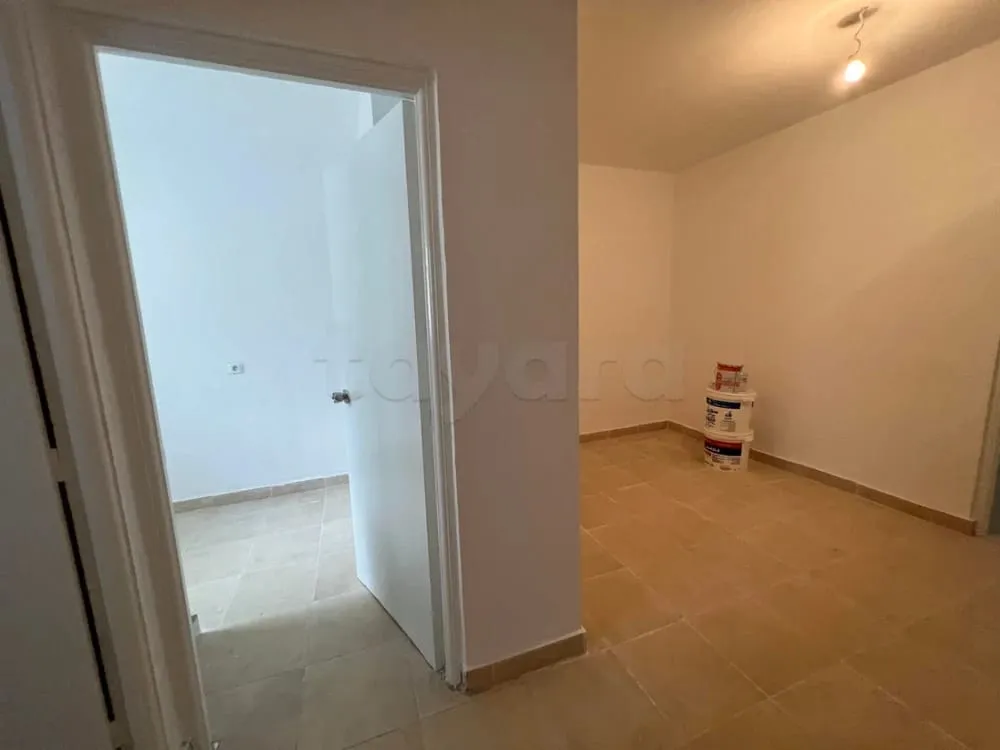 un appartement s+2 au rdc a louer situé a Cité khadhra En face Clinique Ibn Zohr