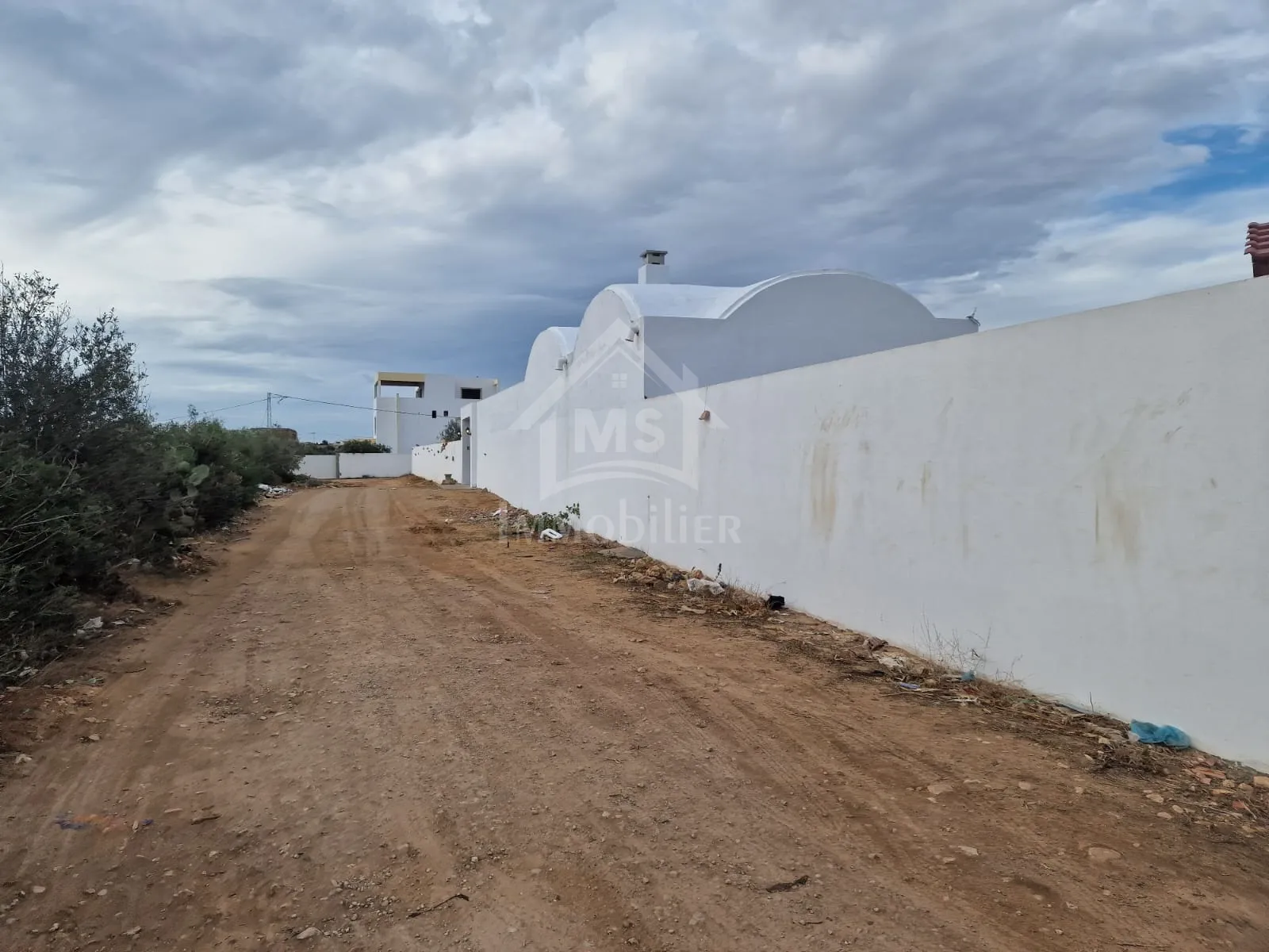 Terrain vue de mer de 2000 m² à Daroufa à vendre 51355351
