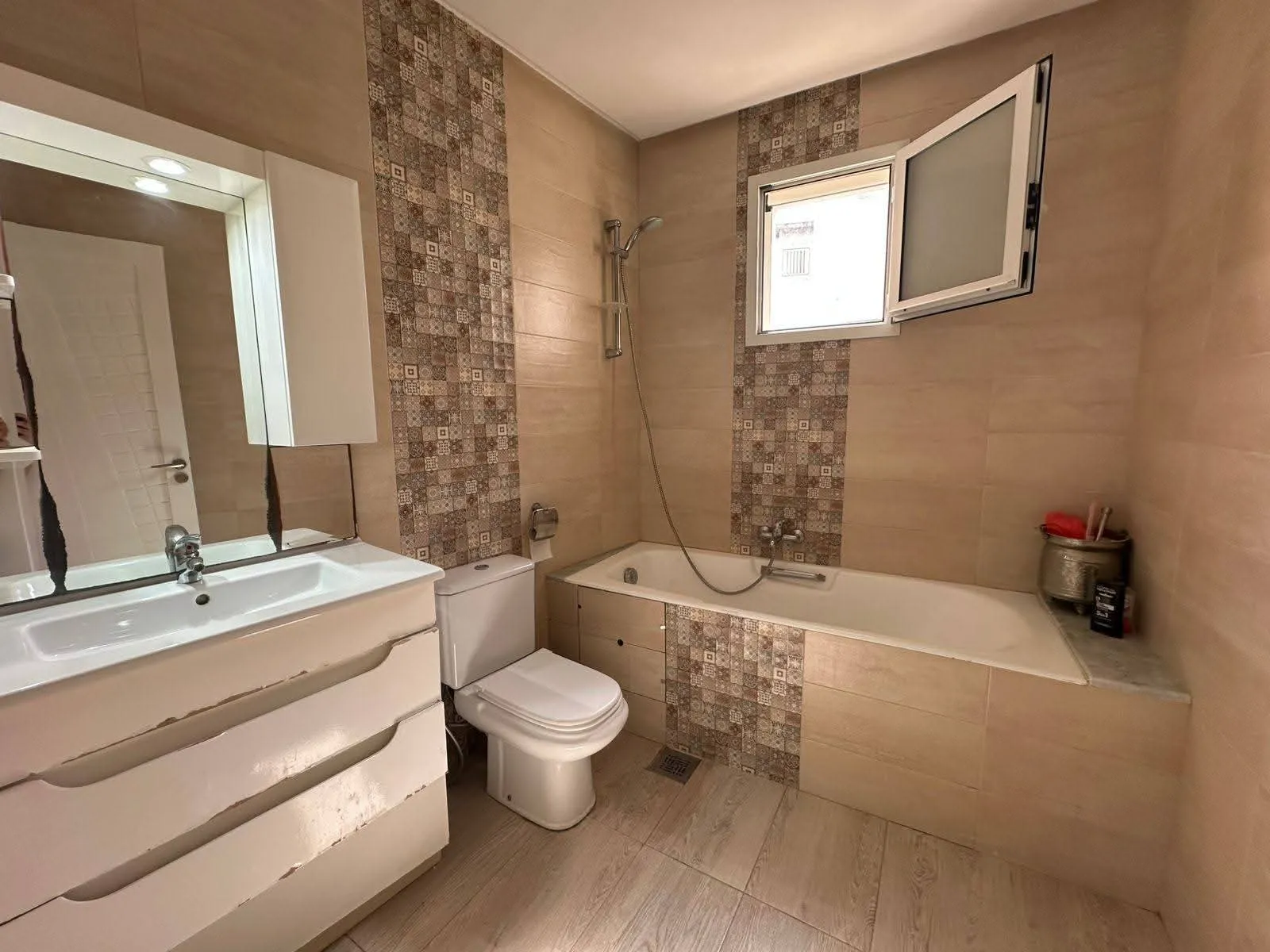 A Vendre un Duplex S+3 à Ennasser 2