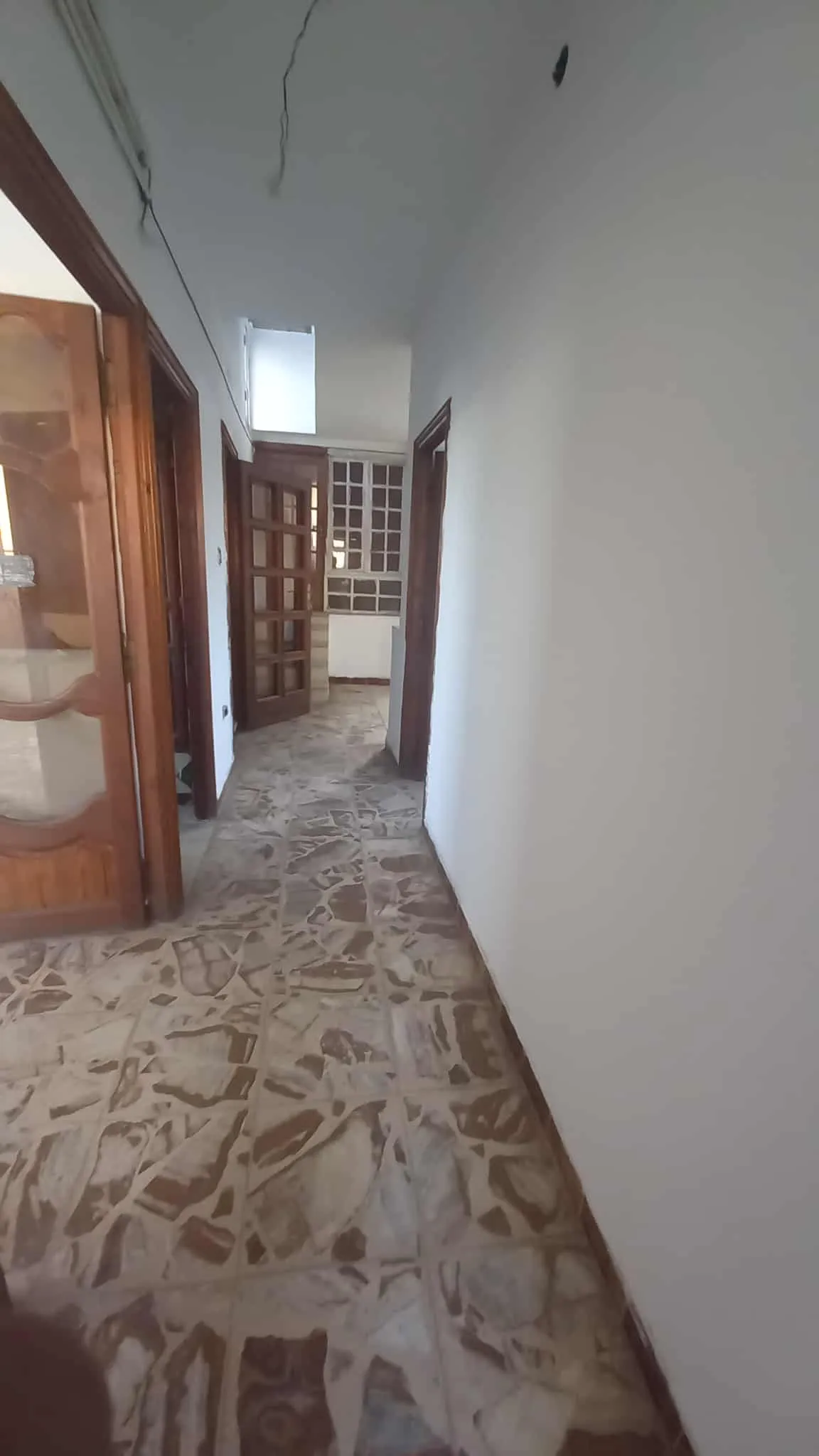 AL Etage de villa ( 2ème) grand S+3 Menzeh 4